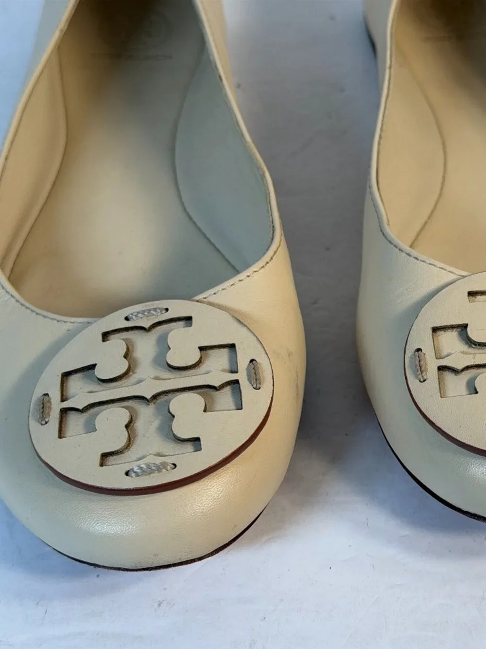 TORY BURCH SIZE 8.5 FLATS